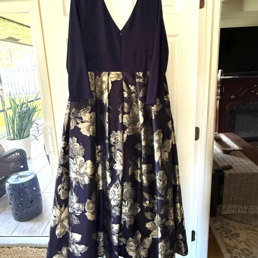 Midnight Navy V-Neck Long Sleeve Dress with Gold Floral Skirt - Picture 4 of 5